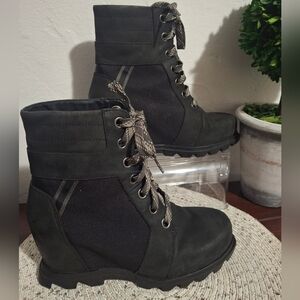 Sorel Black Lace-Up Ankle Boots Joan Of The Artic Size 8.5.